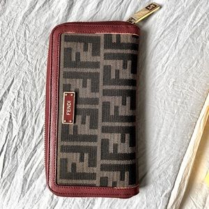 FENDI Long Wallet